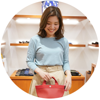店舗スタッフ