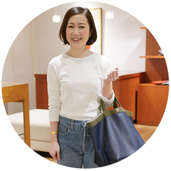 店舗スタッフ